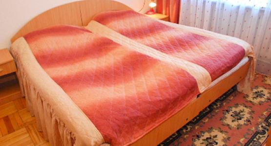 Спальня в 2 местном 2 комнатном 1 категории Твин, Корпус 2 санатория Москва в Кисловодске